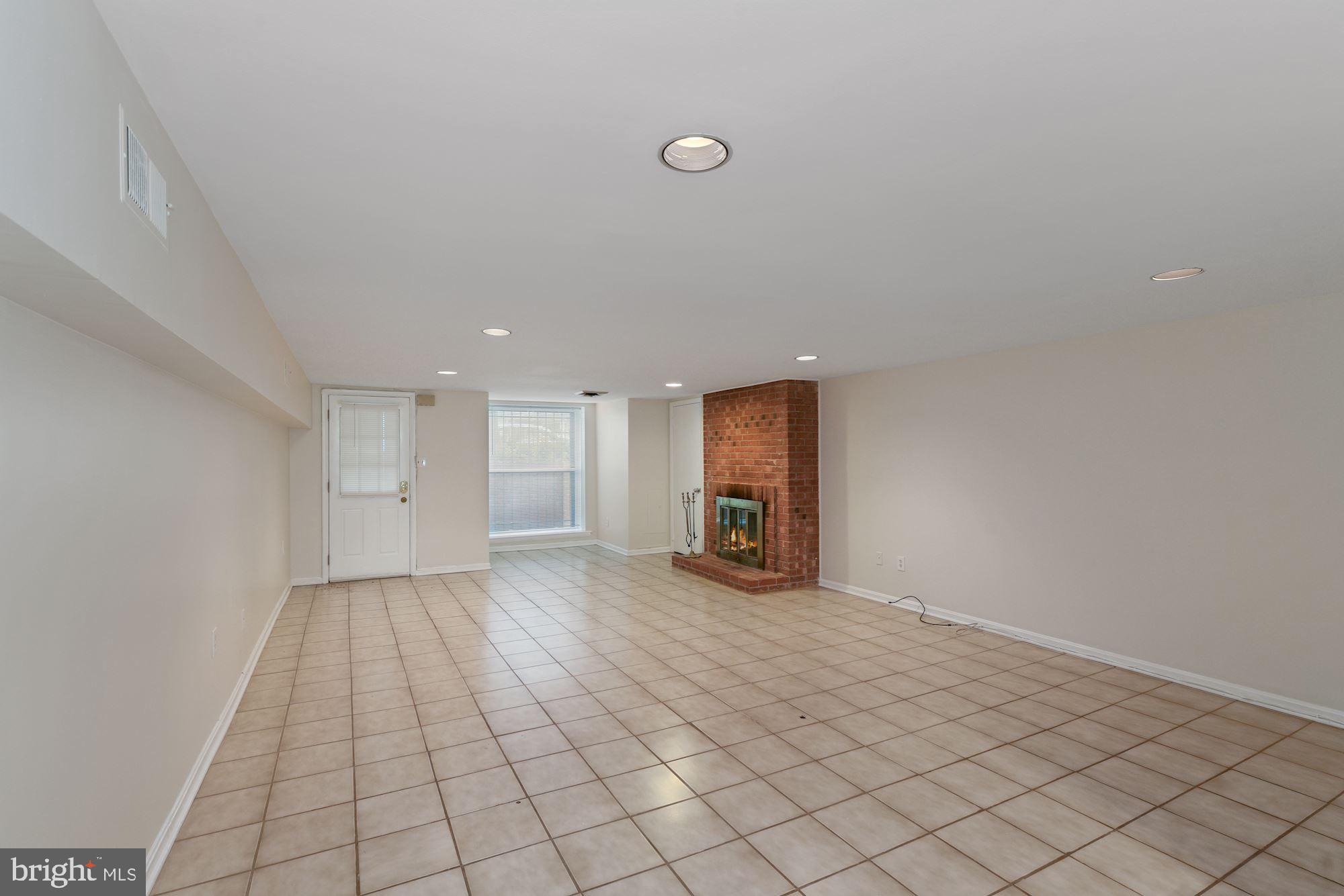 127 11th Street Northeast, Unit A Washington, DC 20002 - Photo 5 of 13