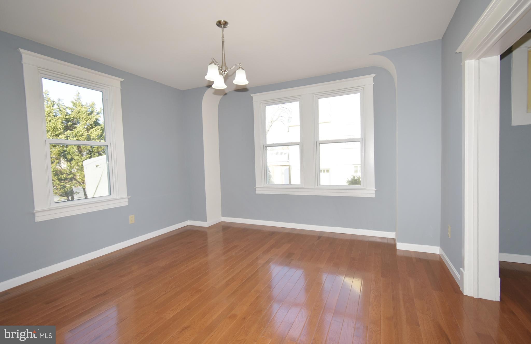 1418 Sulphur Spring Road Baltimore, MD 21227 - Photo 16 of 24 Dining Room