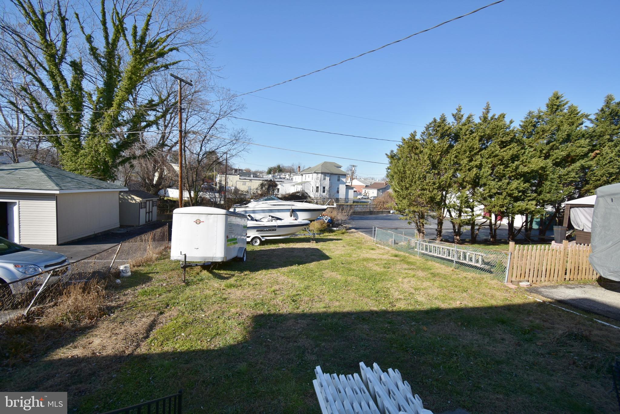 1418 Sulphur Spring Road Baltimore, MD 21227 - Photo 3 of 24 Huge Back Yard