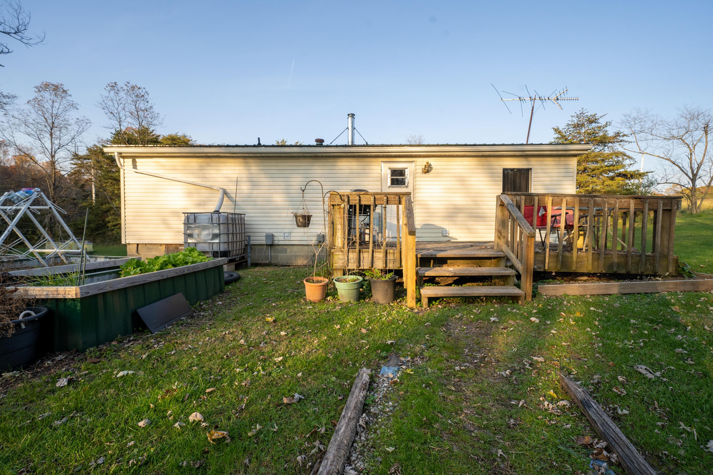 18762 Griffith Road Logan, OH 43138 - Photo 19 of 32 DSC04444-HDR