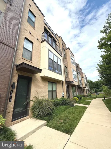 $4,200 | 4611 Quinns Mill Way, Chantilly, VA 20151