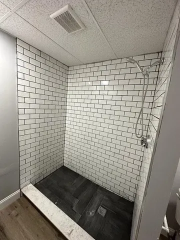 $2,150 | 17 Duxbury Road, Unit 3, Worcester, MA 01605