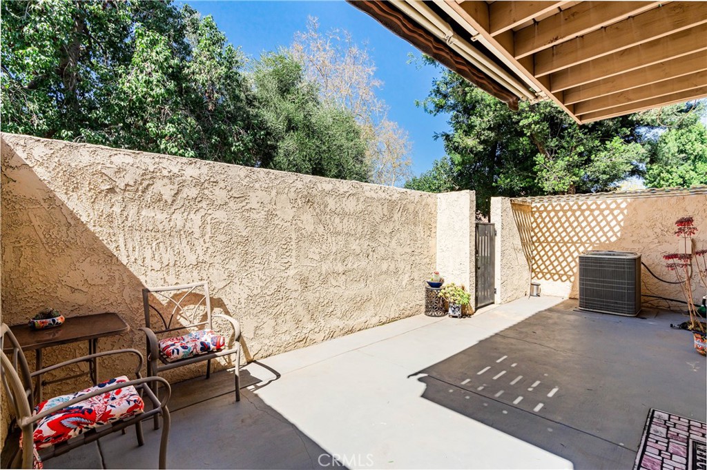7088 Seville Way Riverside, CA 92506 - Photo 57 of 75