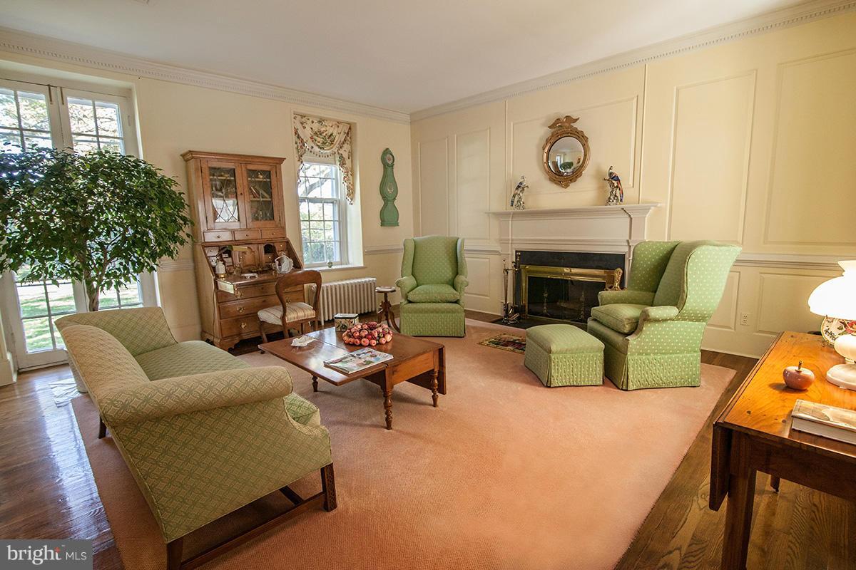 2644 Atoka Road Marshall, VA 20115 - Photo 3 of 29 Living Room