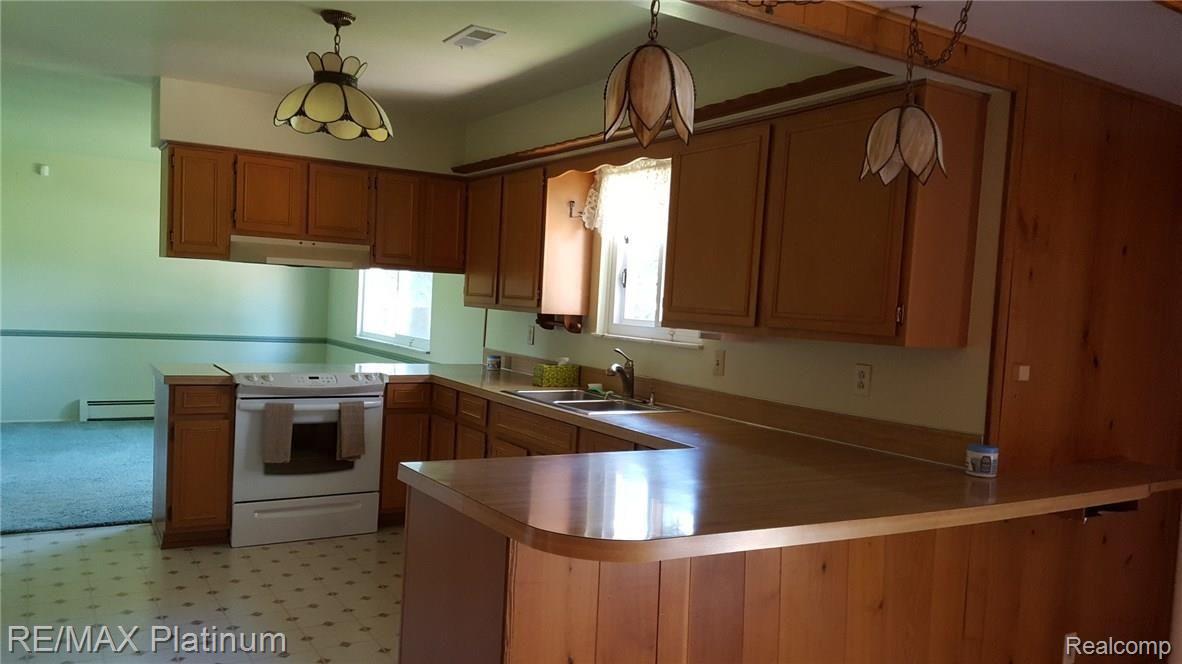 4116 West Cook Road Swartz Creek, MI 48473 - Photo 10 of 20 20160611_152201.jpg