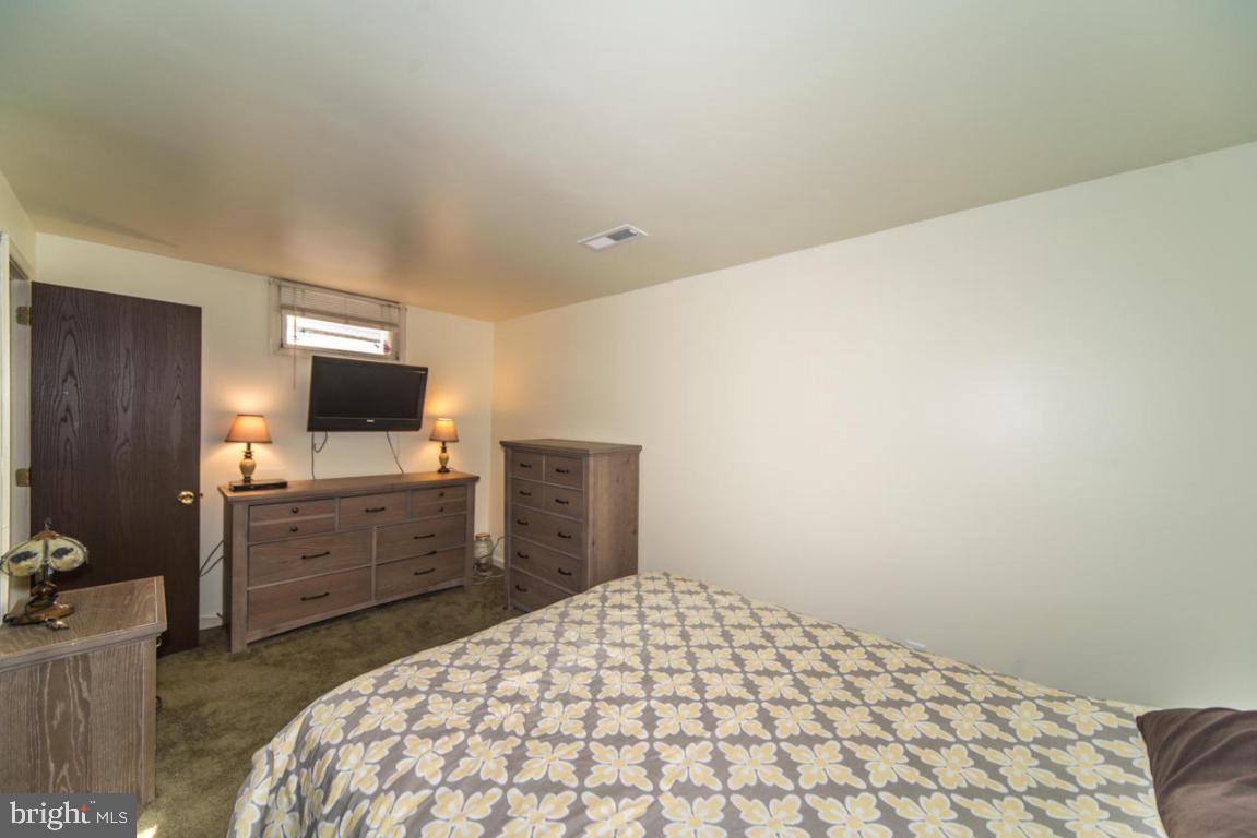 1589 North Reading Road Stevens, PA 17578 - Photo 15 of 25 Gallery Image 15