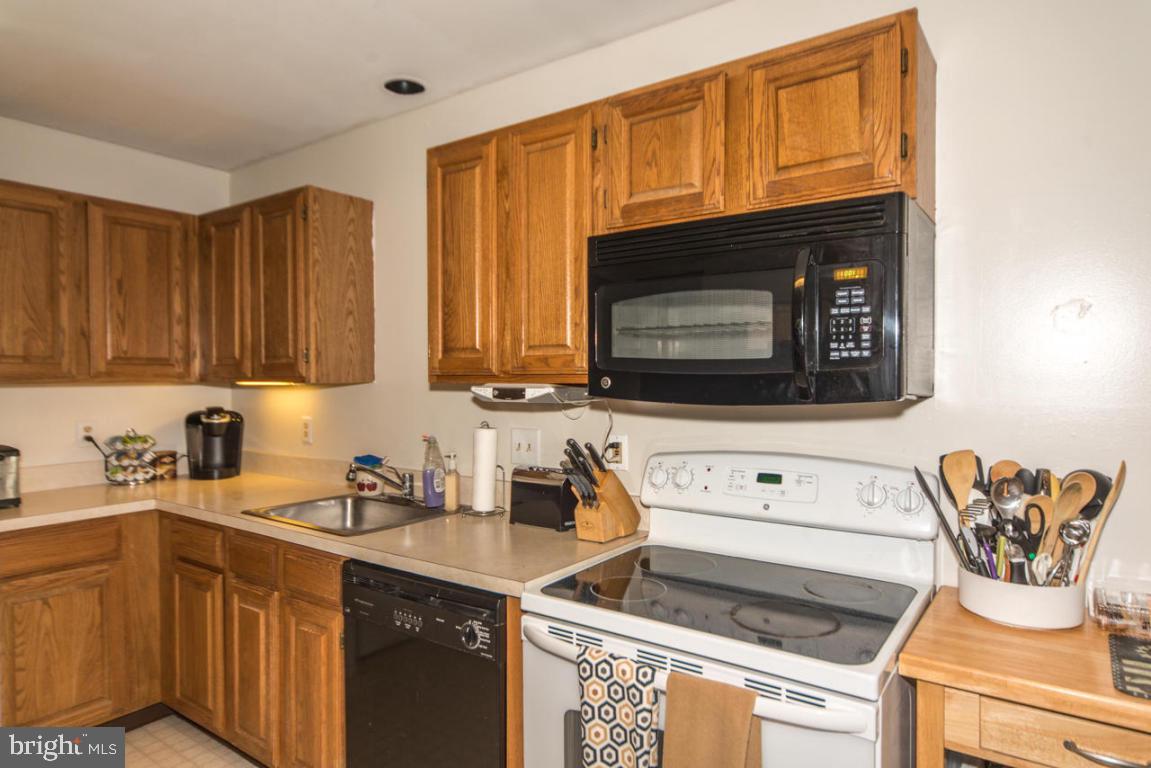 1589 North Reading Road Stevens, PA 17578 - Photo 8 of 25 Gallery Image 8