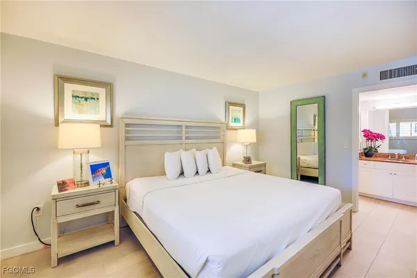 $284,000 | 3117 Tennis Villas, Captiva, FL 33924