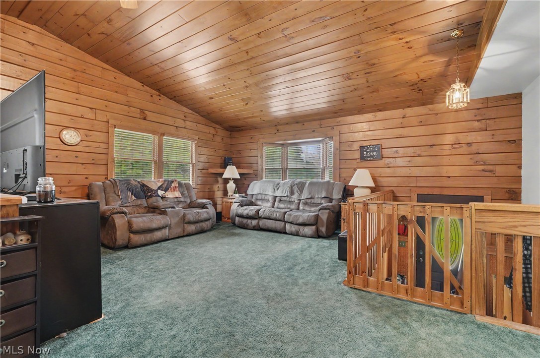 6092 Warren Road Cortland, OH 44410 - Photo 13 of 49 Gallery Image 13