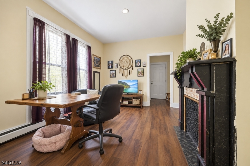 246 Spring Street Newton, NJ 07860 - Photo 2 of 14 Gallery Image 2