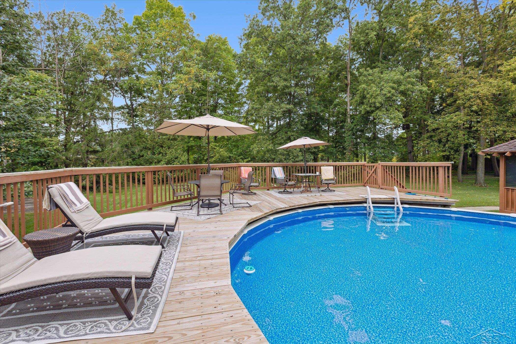 5277 Curve Road Freeland, MI 48623 - Photo 48 of 75