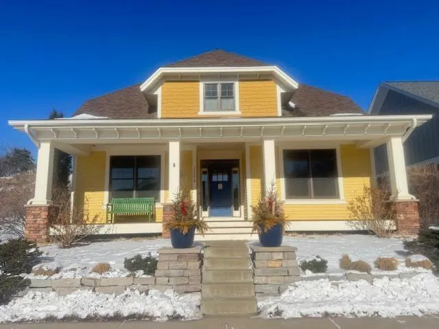 $700,000 | 15579 Duck Trail Lane, Apple Valley, MN 55124