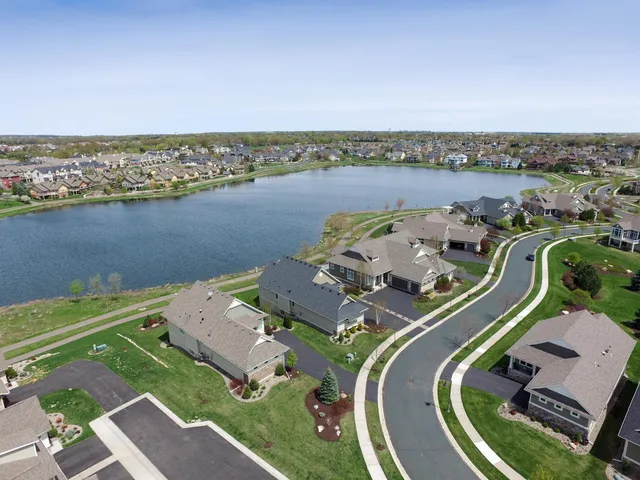 $700,000 | 15579 Duck Trail Lane, Apple Valley, MN 55124