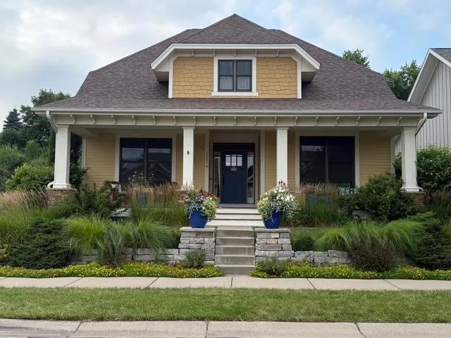 $700,000 | 15579 Duck Trail Lane, Apple Valley, MN 55124