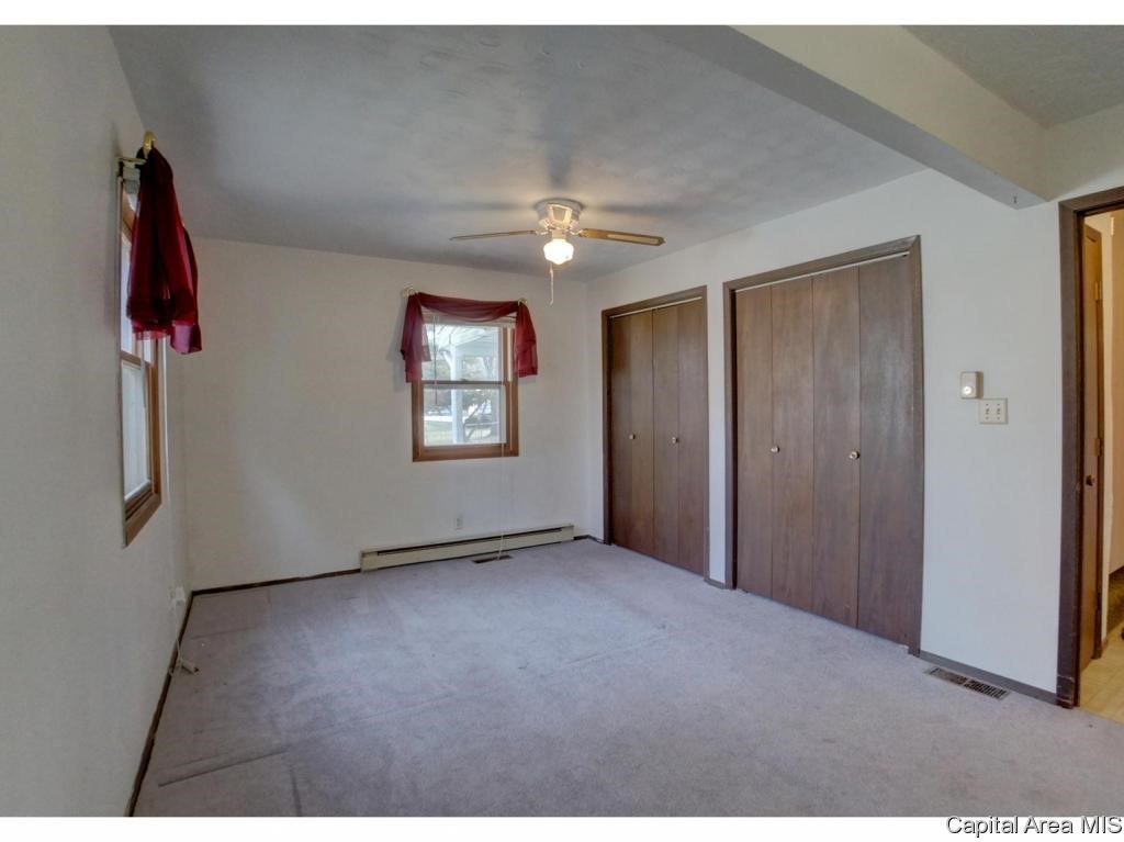 1740 North 32nd Street Springfield, IL 62702 - Photo 13 of 33