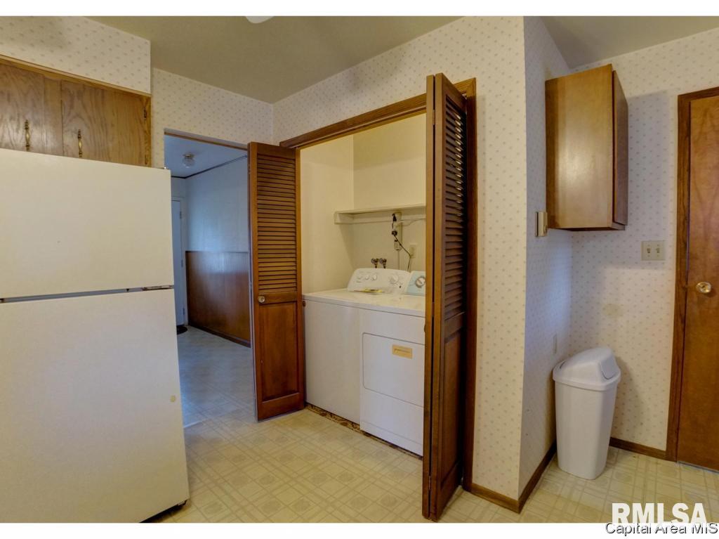 1740 North 32nd Street Springfield, IL 62702 - Photo 19 of 33