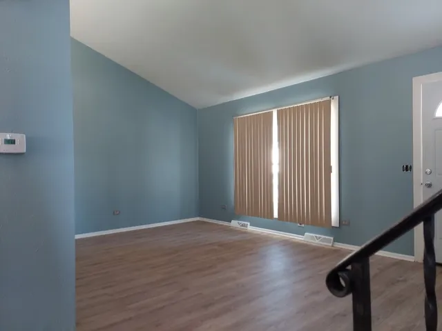 $2,549 | 625 Morningside Drive, Round Lake Beach, IL 60073