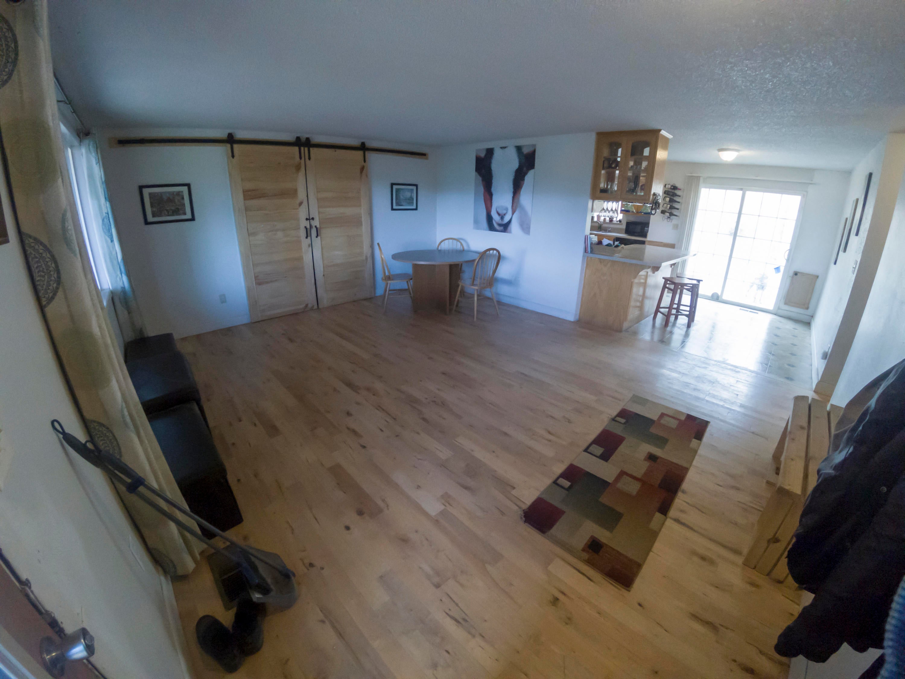 4606 Tioga Way Central Point, OR 97502 - Photo 4 of 29 GOPR3577