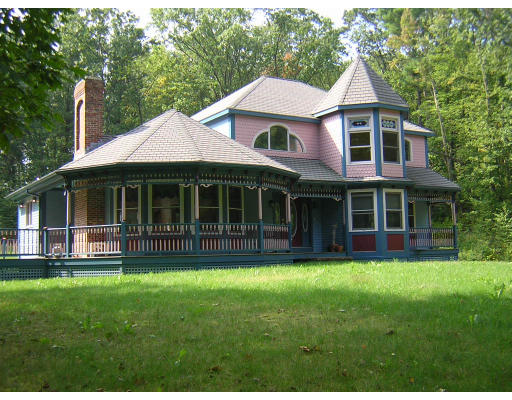 100 Cutler Road Holden, MA 01522 - Photo 1 of 13