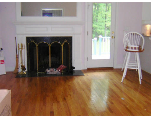 100 Cutler Road Holden, MA 01522 - Photo 7 of 13