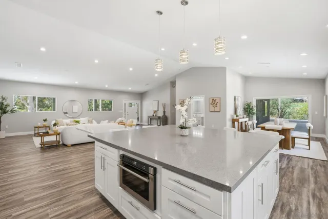 $1,195,000 | 9965 Dunbar Lane, El Cajon, CA 92021