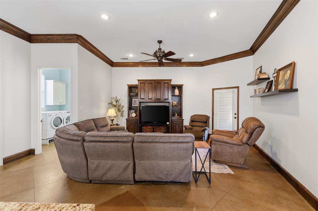 3727 Winding Way Tyler, TX 75707 - Photo 9 of 38