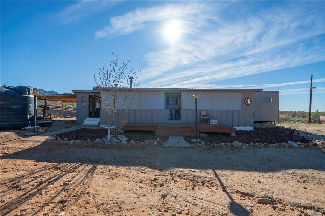 10887 Duncan Road Yucca, AZ 86438 - Photo 2 of 43 Front of Structure