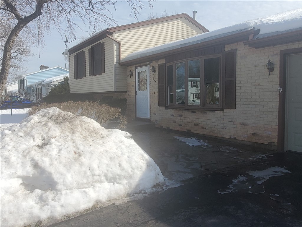 15 Mango Lane Gates, NY 14606 - Photo 2 of 41