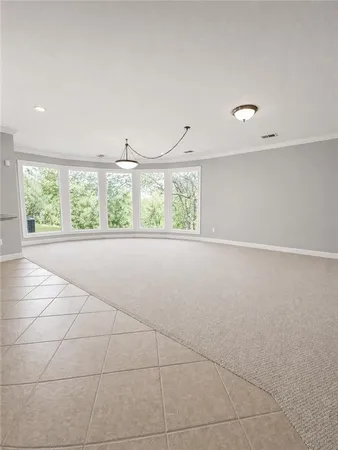 $1,250,000 | 601 Southwest Forestpark Lane, Lee's Summit, MO 64081