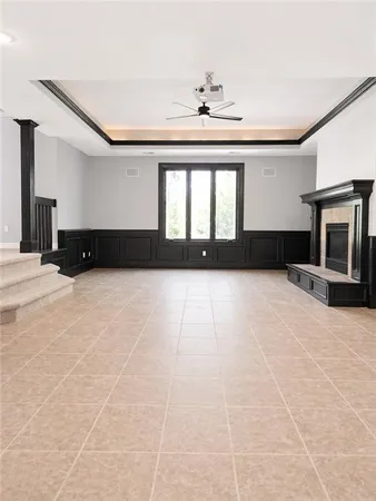 $1,250,000 | 601 Southwest Forestpark Lane, Lee's Summit, MO 64081