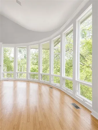 $1,250,000 | 601 Southwest Forestpark Lane, Lee's Summit, MO 64081