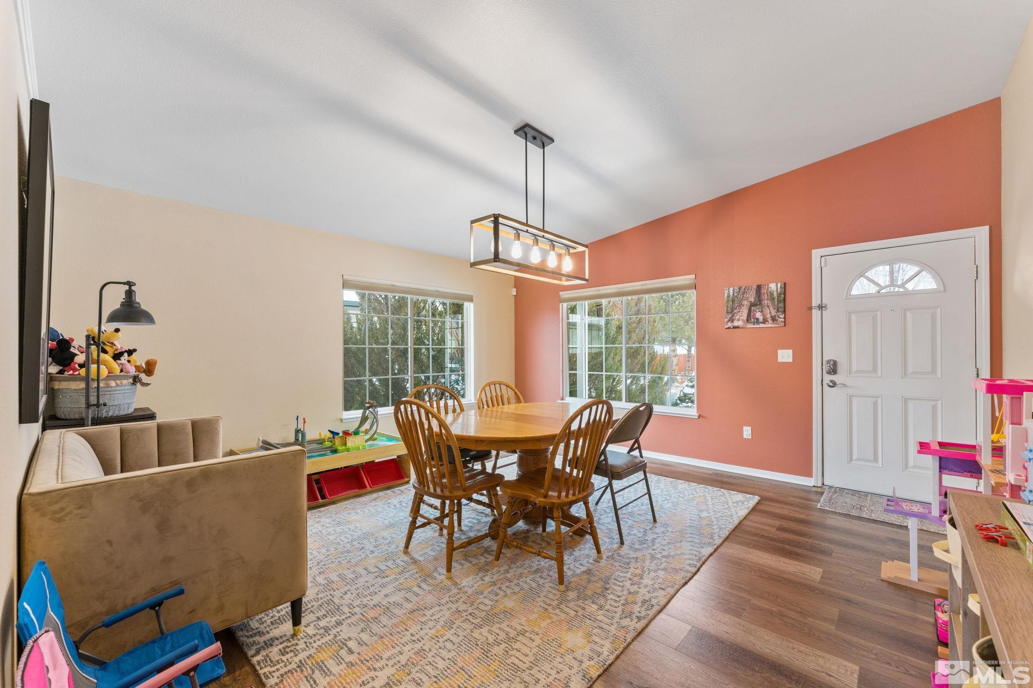 17624 Mayfield Court Reno, NV 89508 - Photo 8 of 26 Photo 8