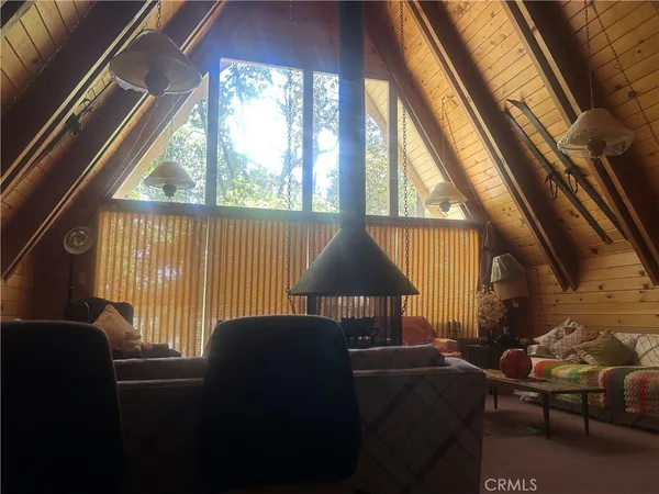 $550,000 | 24327-24327 Montreaux Drive, Crestline, CA 92325