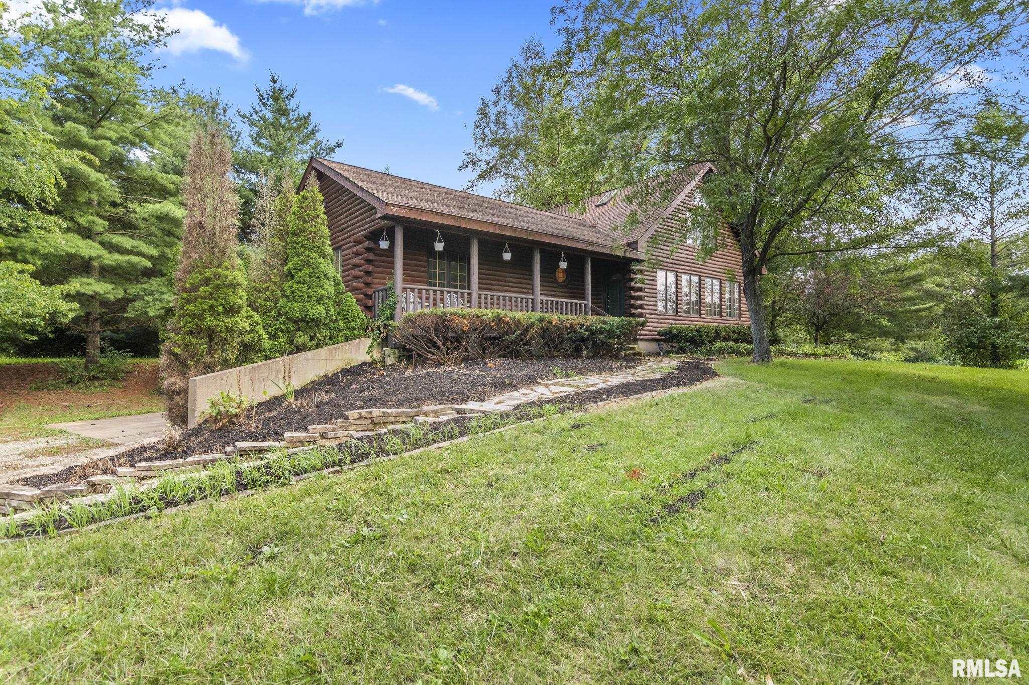 23253 Digiovanna Avenue Athens, IL 62613 - Photo 3 of 46 Gallery Image 3