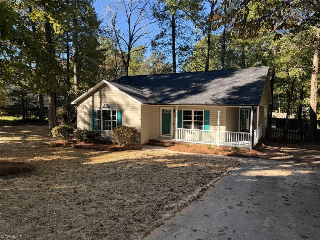 8111 Oak Arbor Road Greensboro, NC 27455 - Photo 9 of 22