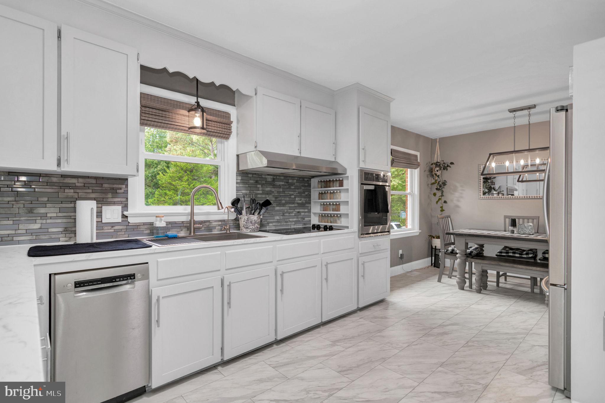 204 Richards Ferry Road Fredericksburg, VA 22406 - Photo 11 of 61 Kitchen