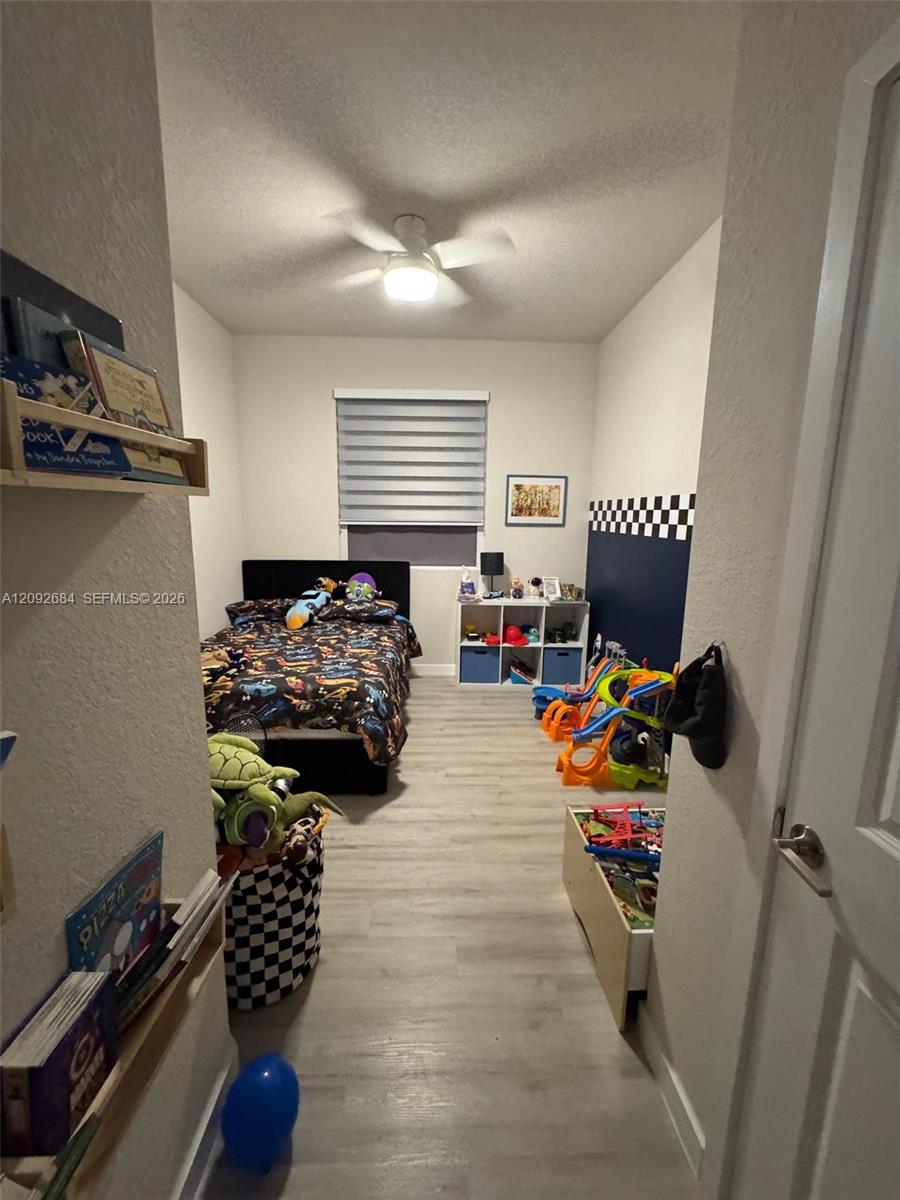 10941 Southwest 232nd Terrace Homestead, FL 33032 - Photo 15 of 20 Gallery Image 15