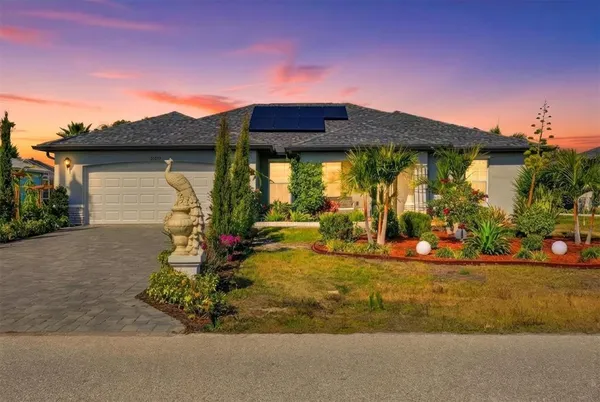 $460,000 | 27052 Tierra Del Fuego Circle, Punta Gorda, FL 33983