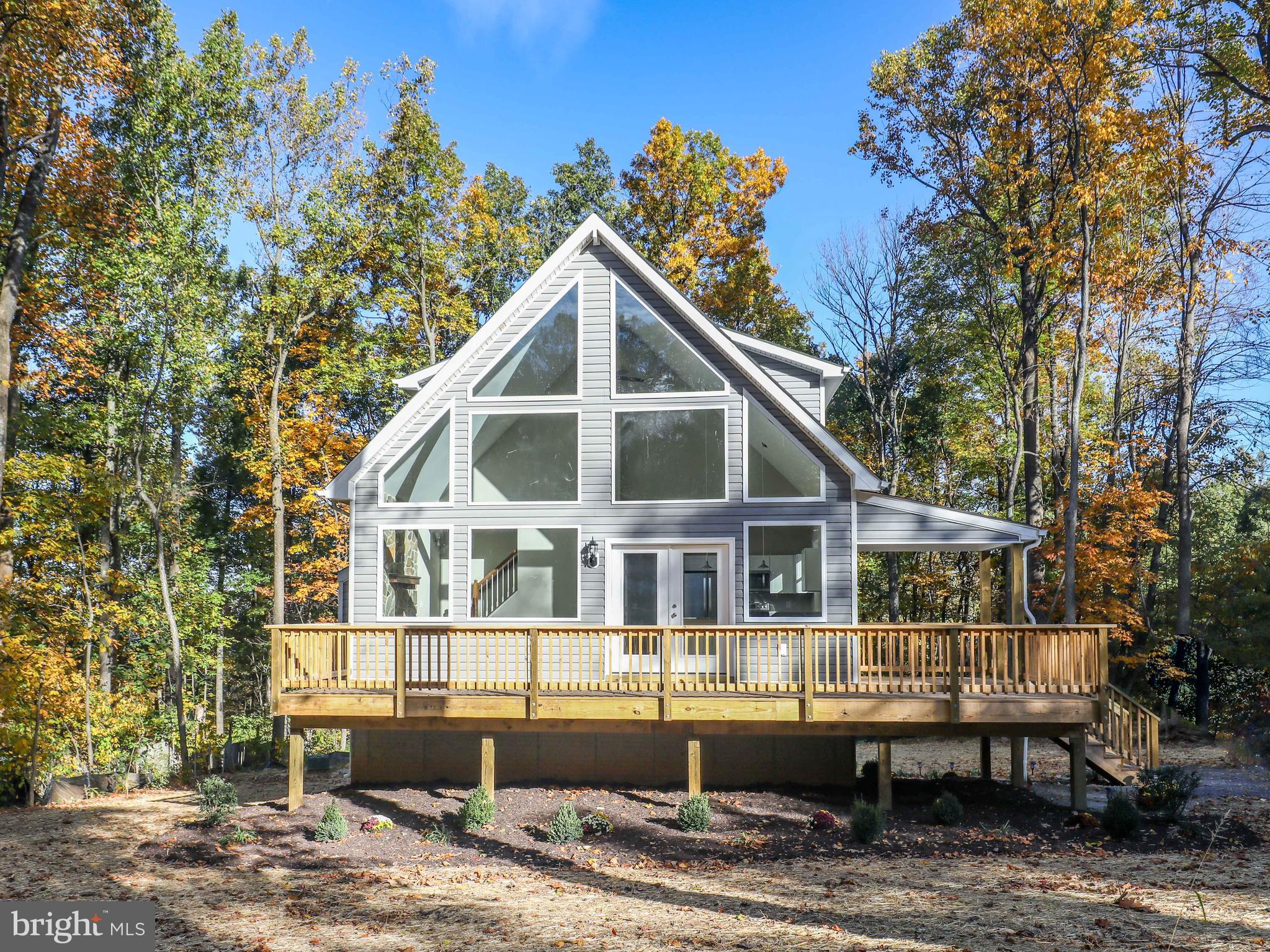 139 Seminole Road Chester Gap, VA 22623 - Photo 3 of 37