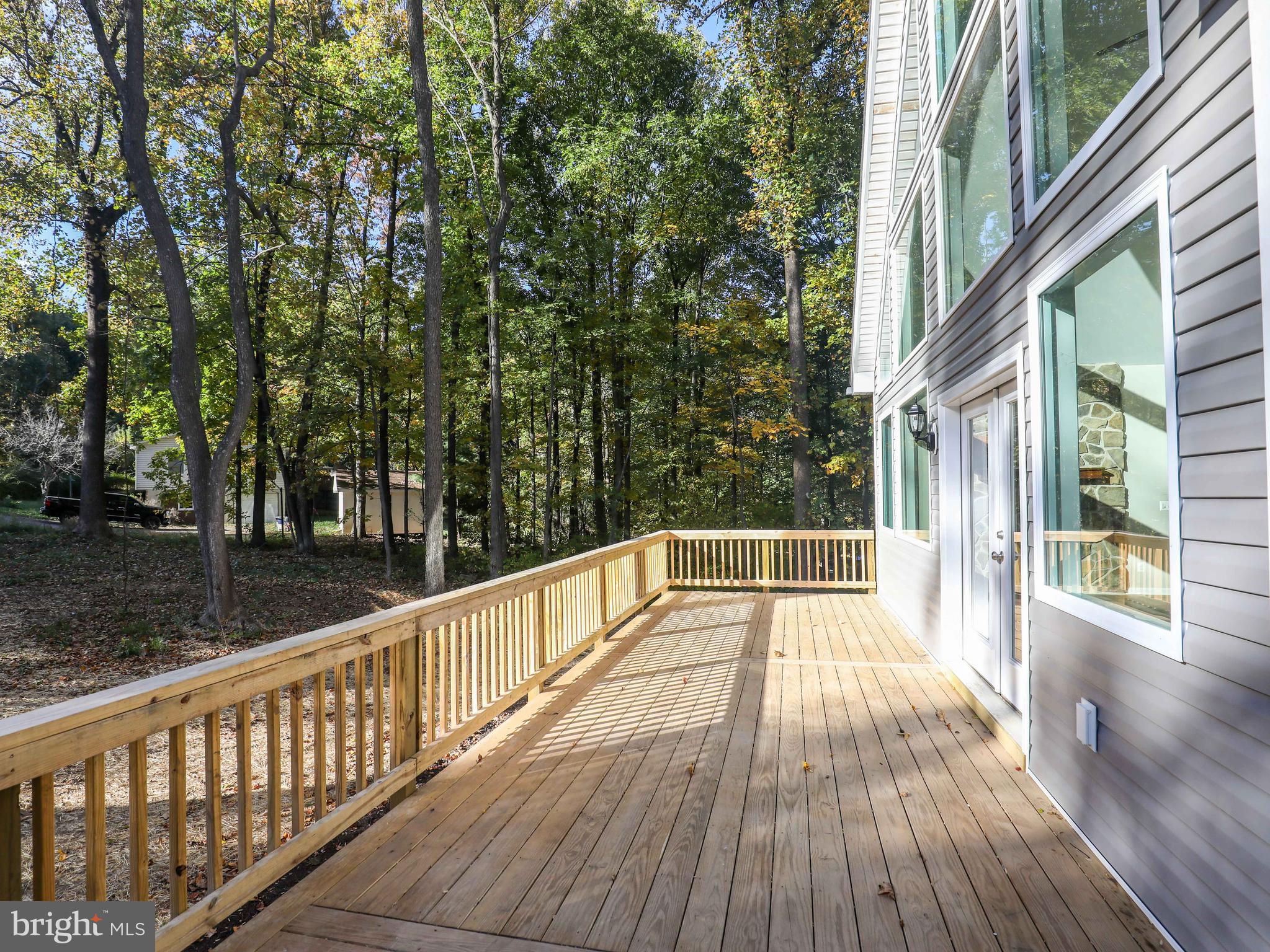 139 Seminole Road Chester Gap, VA 22623 - Photo 6 of 37