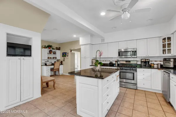 $45,000 | 29 Woodrow Street, Oakhurst, NJ 07755