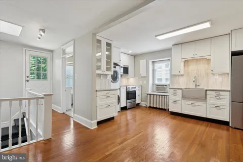 $695,000 | 124 East Chestnut Hill Avenue, Philadelphia, PA 19118