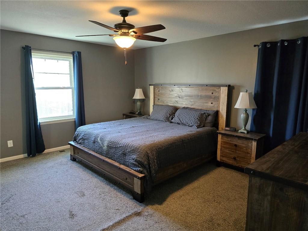 22301 Parallel Road Tonganoxie, KS 66086 - Photo 12 of 20