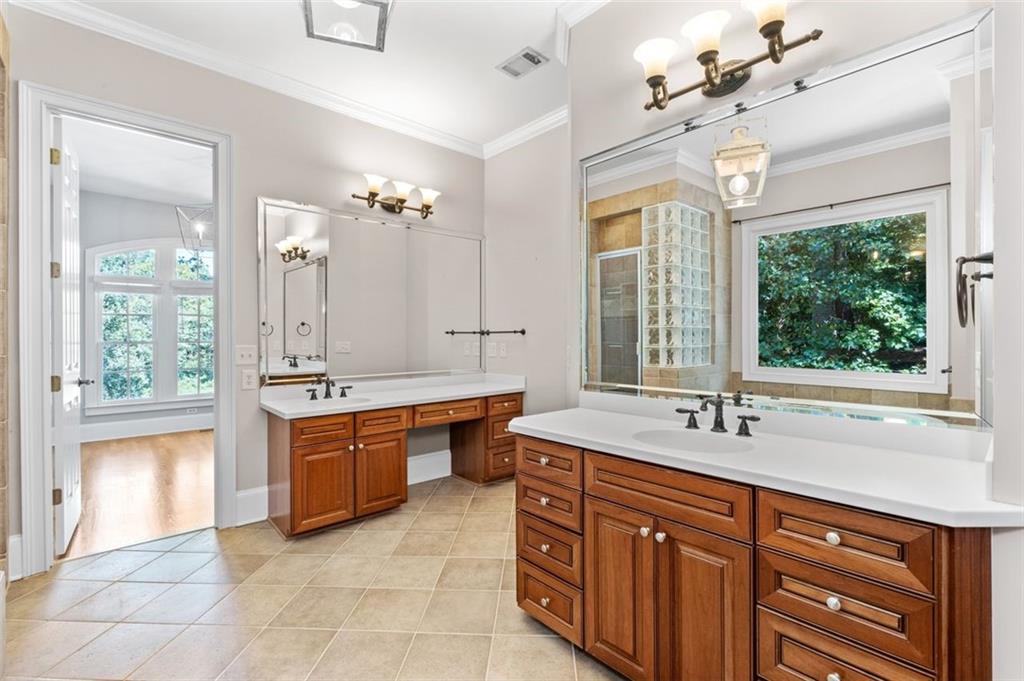 11180 W Road Roswell, GA 30075 - Photo 23 of 39