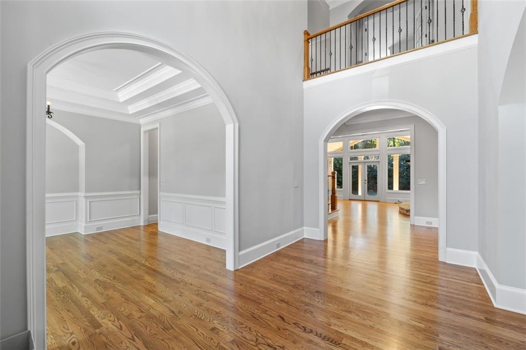 11180 W Road Roswell, GA 30075 - Photo 9 of 39