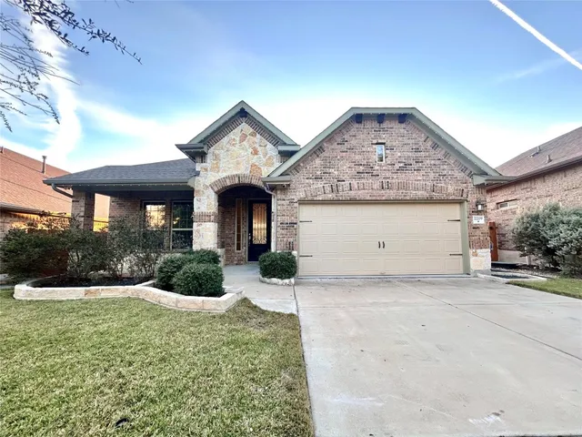 $2,950 | 22209 Cross Timbers Bend, Lago Vista, TX 78645