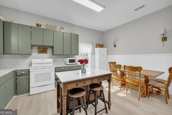 $315,000 | 529 Bond Bridge Road, Royston, GA 30662