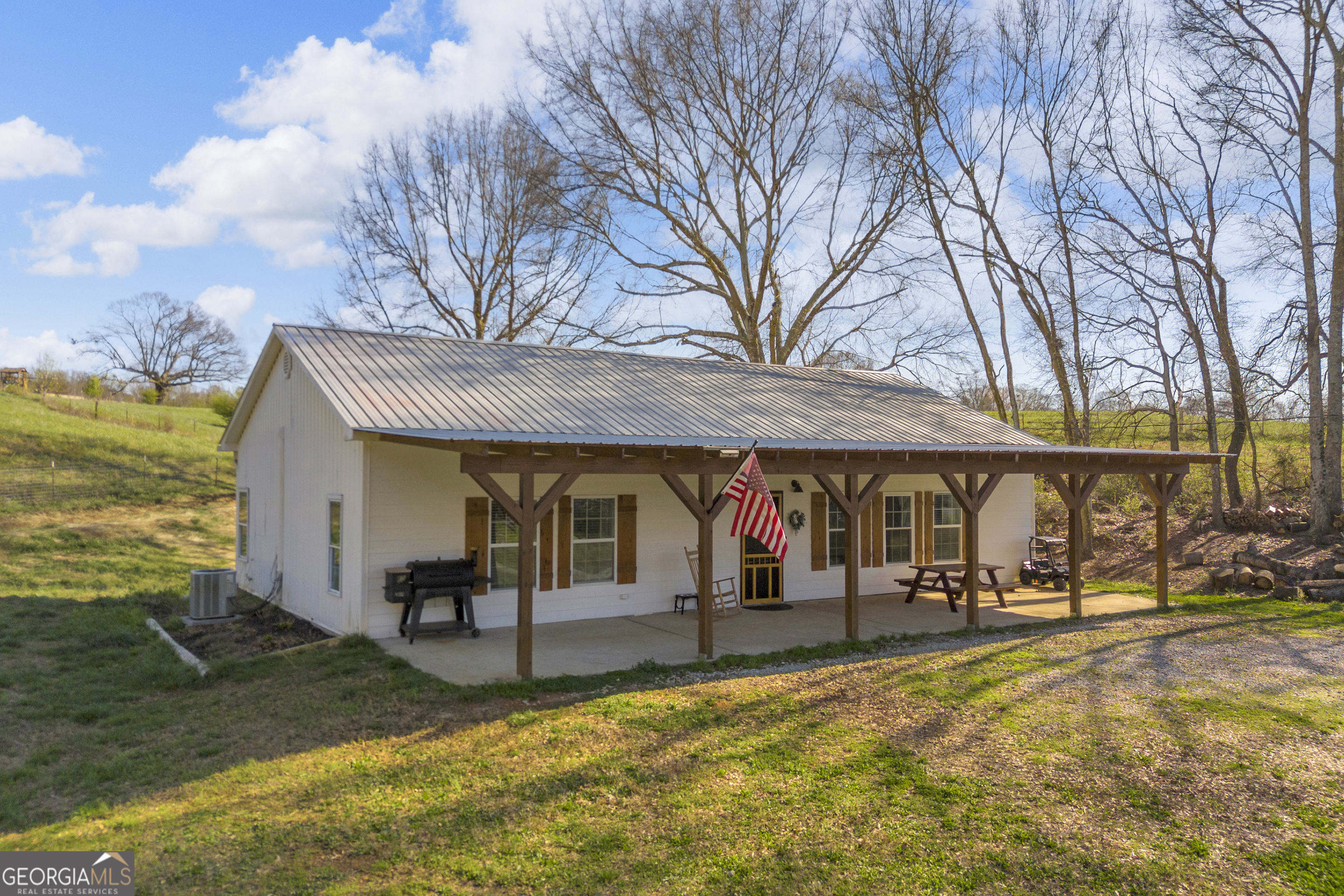 529 Bond Bridge Road Royston, GA 30662 - Photo 4 of 46