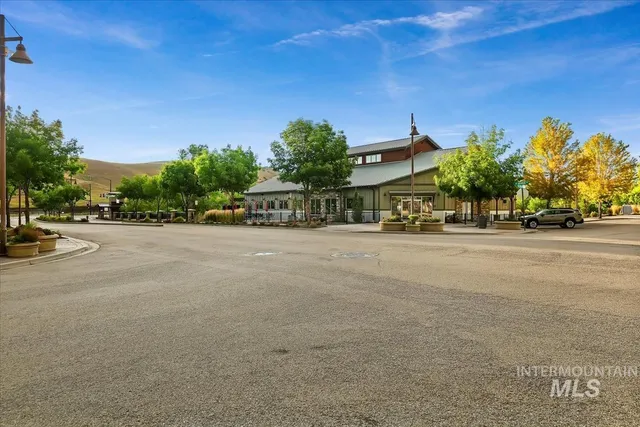 $960,000 | 20530 North Shepherds Pie Way, Boise, ID 83714