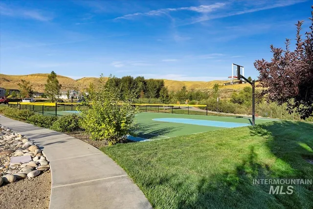 $960,000 | 20530 North Shepherds Pie Way, Boise, ID 83714